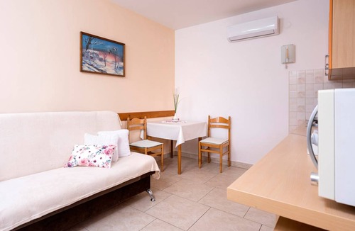 Stari Grad Apartment | 29 m² Apartment ∙ 1 bedroom ∙ 2 guests