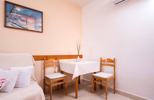Stari Grad Apartment | 29 m² Apartment ∙ 1 bedroom ∙ 2 guests