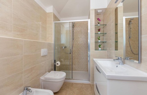 Milovcici House | 290 m² House ∙ 4 bedrooms ∙ 10 guests