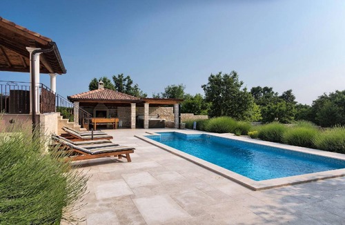 Stokovci House | 290 m² House ∙ 4 bedrooms ∙ 10 guests