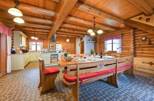 Veliko Trgovisce House | 294 m² House ∙ 3 bedrooms ∙ 6 guests