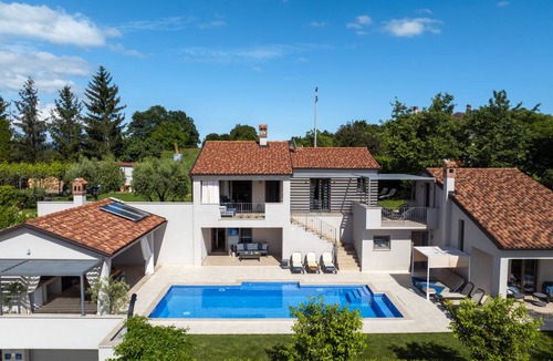 Lindar Villa | 295 m² Villa ∙ 4 bedrooms ∙ 10 guests