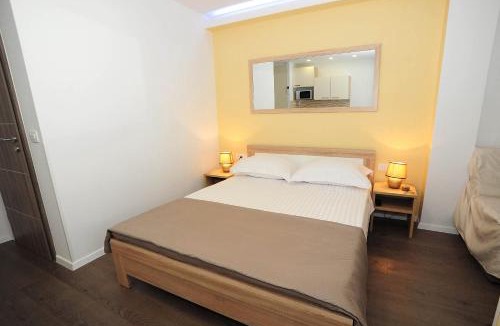 Zadar Old Town Apartment | 2studios Kalelarga