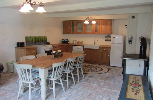 Borjana House | 3 bed luxury country house near nadiza river/soca vally relax in tranquility