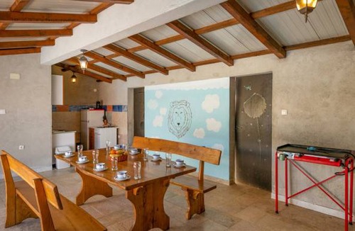 Grzini House | 3 bedroom accommodation in Zminj