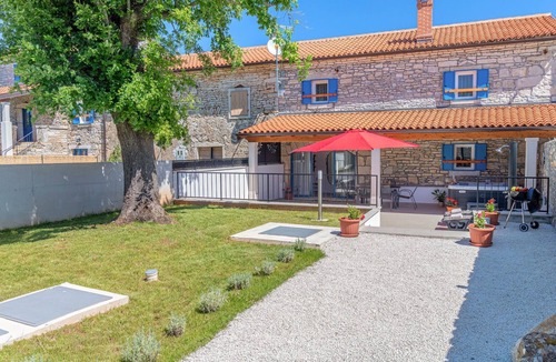Jursici House | 3 bedroom amazing home in Brscici