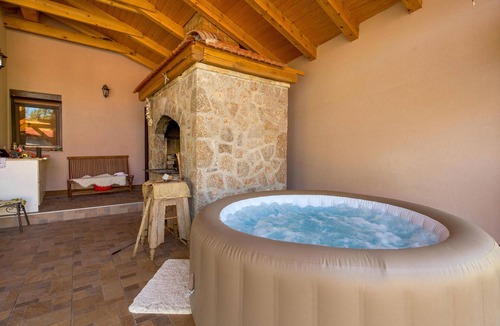 Senj House | 3 bedroom amazing home in Vrzici