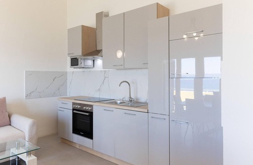 Dugi Rat Apartment | 3 bedroom awesome apartment in Dugi Rat