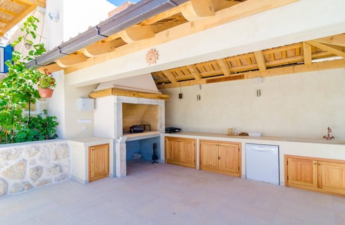 Brsecine House | 3 bedroom awesome home in Brsecine