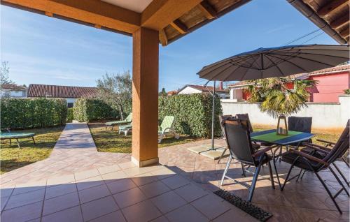 Savudrija House | 3 Bedroom Beach Front Home In Savudrija