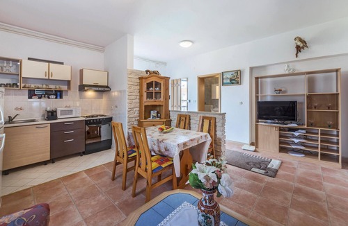 Valdebek Apartment | 3 bedroom beautiful apartment in Pula