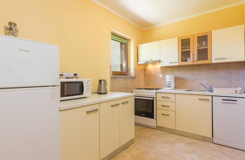 Kadumi Apartment | 3 bedroom cozy apartment in Porec