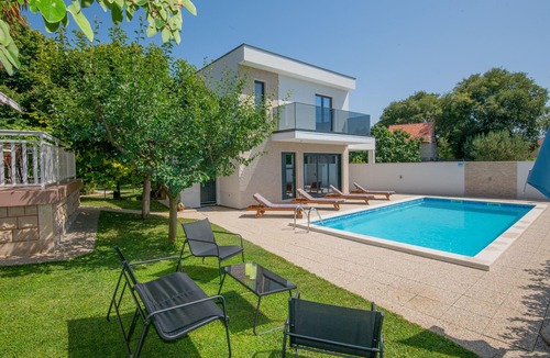 Donji Prolozac House | 3 bedroom cozy home in Donji Prolozac