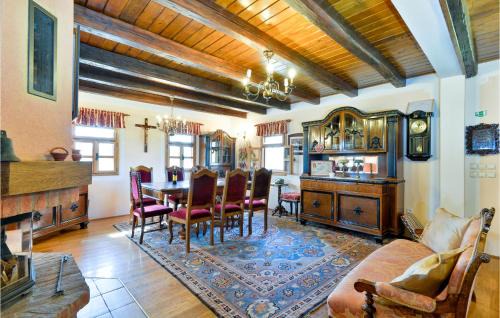 Mala Ludina House | 3 Bedroom Cozy Home In Mala Ludina