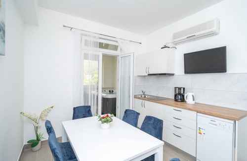 Komolac Apartment | 3 bedroom gorgeous apartment in Dubrovnik