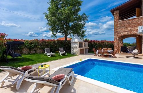 Cabrunici House | 3 bedroom gorgeous home in Cabrunici