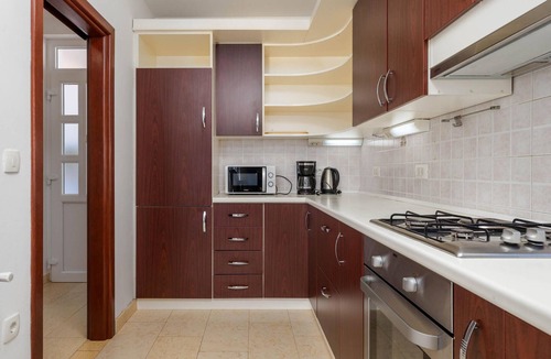 Icici Apartment | 3 bedroom stunning apartment in Icici