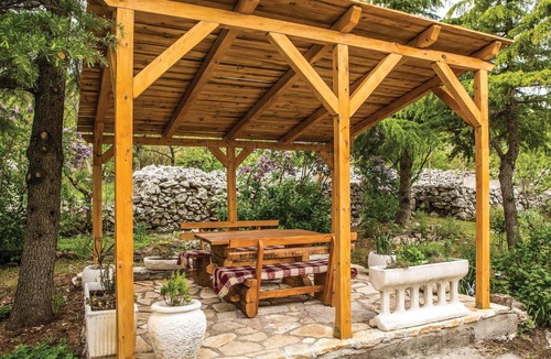 Lecevica House | 3 bedroom stunning home in Lecevica