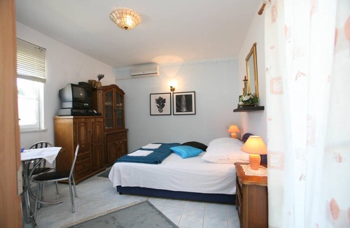 Liznjan Apartment | 30 m² Apartment ∙ 1 bedroom ∙ 2 guests