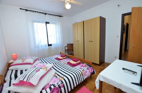 Fuskulin Resort | 30 m² Private room ∙ 3 guests