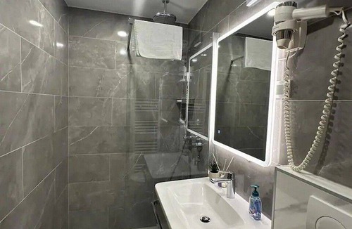 Bicine Resort | 30 m² Private room ∙ 3 guests