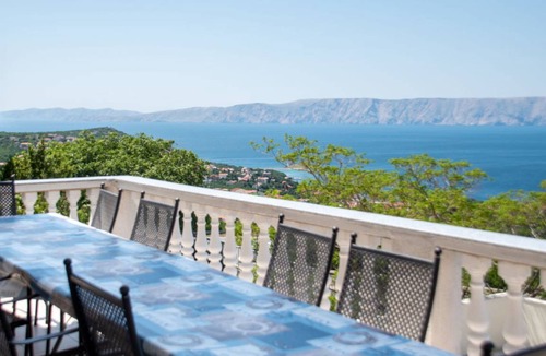 Klenovica Other | 300 m² Accommodation ∙ 7 bedrooms ∙ 14 guests