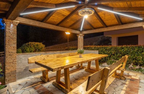 Viskovo House | 300 m² House ∙ 6 bedrooms ∙ 12 guests