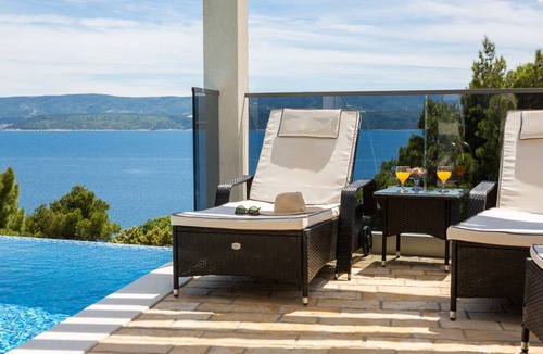 Stanici Villa | 300 m² Villa ∙ 4 bedrooms ∙ 8 guests
