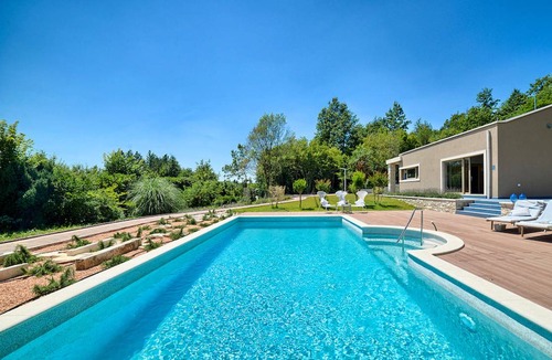 Snasici House | 305 m² House ∙ 4 bedrooms ∙ 8 guests