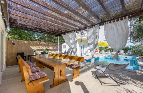 Kastel Stafilic House | 309 m² House ∙ 5 bedrooms ∙ 12 guests