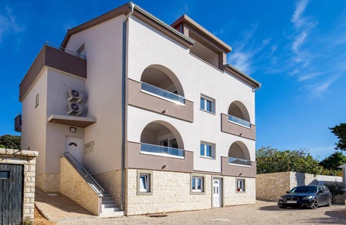 Stara Novalja Apartment | 33 m² Apartment ∙ 1 bedroom ∙ 3 guests