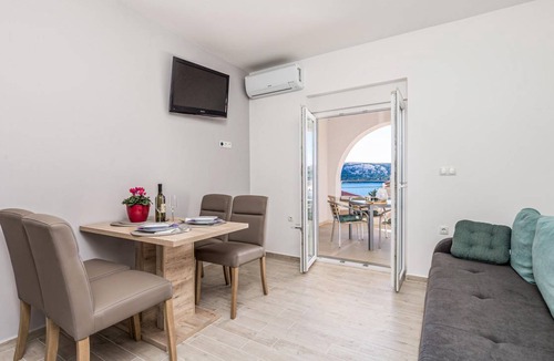 Stara Novalja Apartment | 33 m² Apartment ∙ 1 bedroom ∙ 3 guests