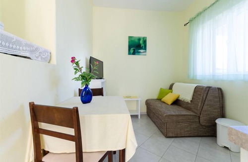 Rab Town Apartment | 35 m² Apartment ∙ 1 bedroom ∙ 2 guests