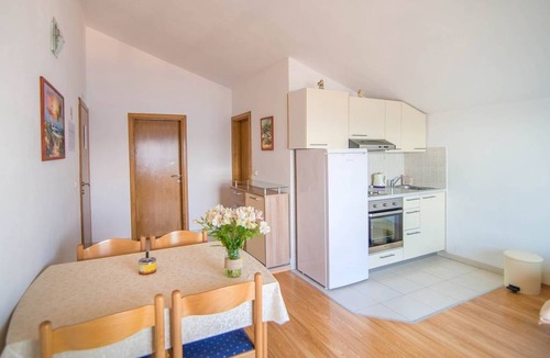Dugi Rat Apartment | 35 m² Apartment ∙ 1 bedroom ∙ 4 guests