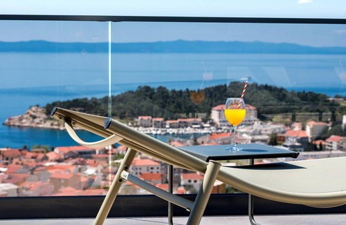 Moca House | 350 m² House ∙ 3 bedrooms ∙ 7 guests