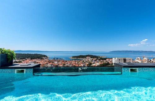 Moca House | 350 m² House ∙ 3 bedrooms ∙ 7 guests