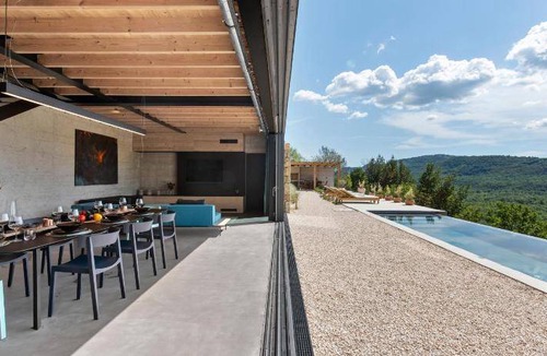 Golubici Villa | 350 m² Villa ∙ 4 bedrooms ∙ 8 guests