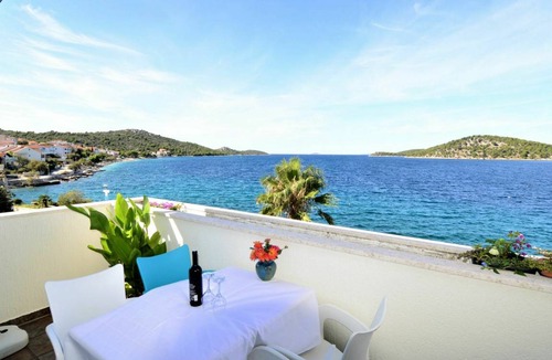 Razanj Apartment | 38 m² Apartment ∙ 1 bedroom ∙ 4 guests