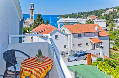 Hvar Apartment | 38 m² Apartment ∙ 1 bedroom ∙ 2 guests