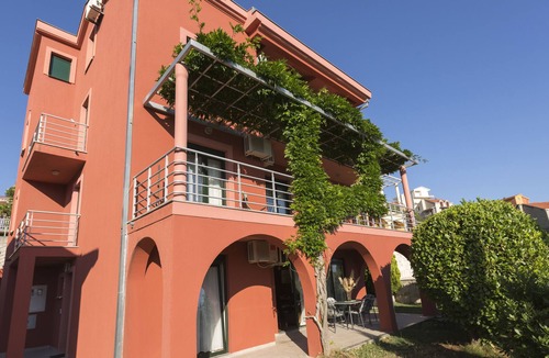 Zavala Apartment | 4 APT IN ONE BUILDING NEAR DUBROVNIK, RED HOUSE