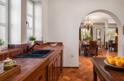 Makovci House | 4 bedroom accommodation in Poropati