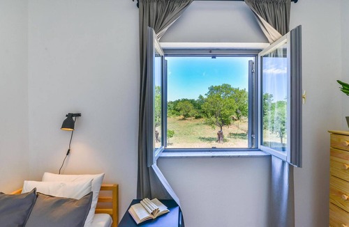 Tinj House | 4 bedroom accommodation in Tinj