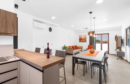 Kadumi House | 4 bedroom amazing home in Kadumi