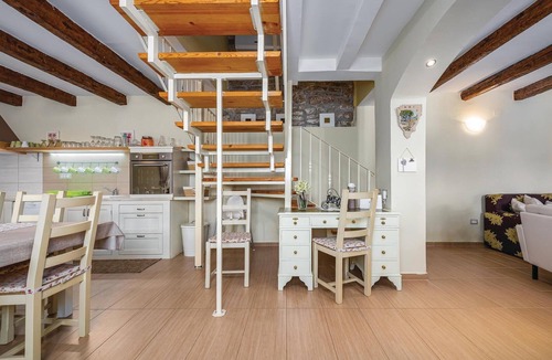 Jakovici House | 4 bedroom amazing home in Tinjan