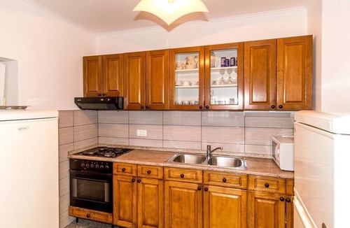 Trpanj Apartment | 4 Bedroom Apartment With Pool