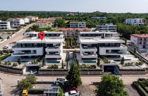 Zidarici Apartment | 4 bedroom awesome apartment in Malinska