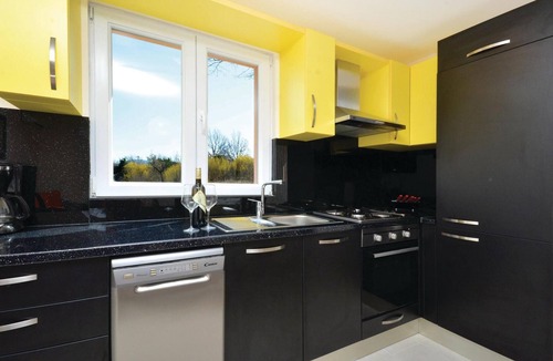 Lecevica House | 4 bedroom awesome home in Lecevica