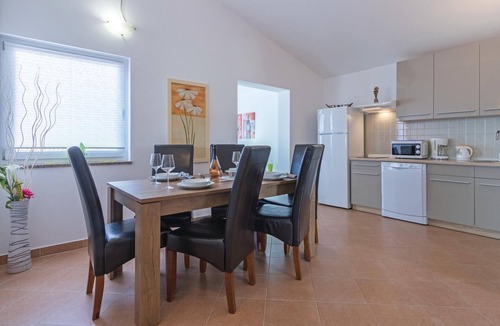 Galizana Apartment | 4 bedroom cozy apartment in Galizana