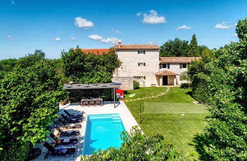 Korenici House | 4 bedroom cozy home in Kanfanar