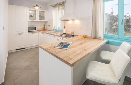 Boljun House | 4 bedroom gorgeous home in Boljun